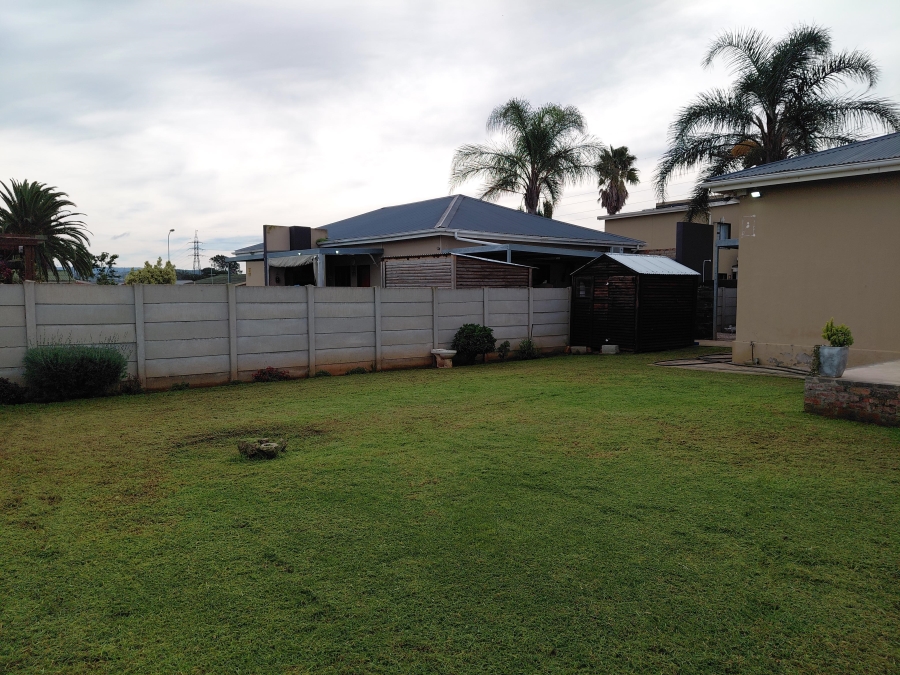 2 Bedroom Property for Sale in Campher Park Eastern Cape